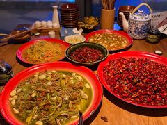 -先启半步颠小酒馆(白麓里店)