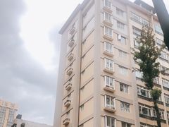 -麦田书店(国防路店)