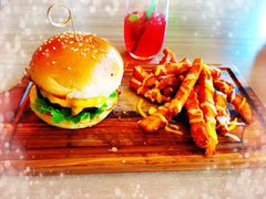-J·one Bistro吉萬酒厨·牛排