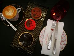 -Salon de The de Joel Robuchon(外滩18号店)