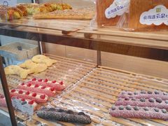 -奈雪的茶(百盛店)