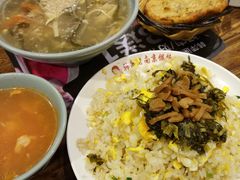 胡辣汤-韩萍老南京馄饨(河西万达店)