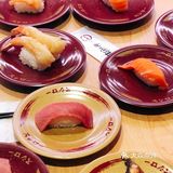 盆友，10元一碟高性价比寿司你来不来？