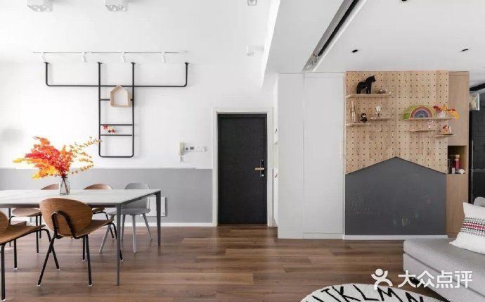 特地请了设计师来做硬装改造