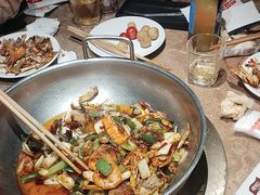 -七欣天香辣蟹火锅(上海银亿滨江店)