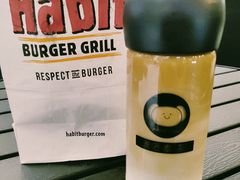 -The Habit Burger Grill 哈比特汉堡(爱琴海店)