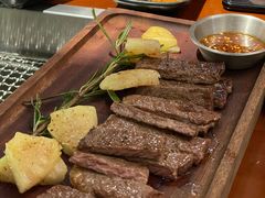 -肉甲韩国木炭烤肉(新壹街1店)