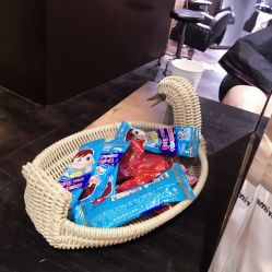 -茶发Salon·烫发染发理发