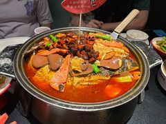 -辣尚瘾·烤鱼·新川菜(牡丹园直营店)