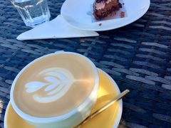 -UNI UNI(环亚凯瑟琳店)