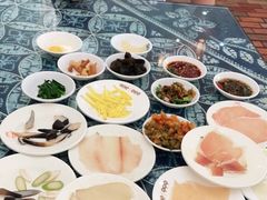 -桥香园过桥米线(国贸店)