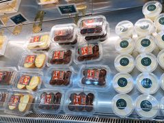 -酥大興·新国潮糕点配茶饮(龙岗万达黑金店)