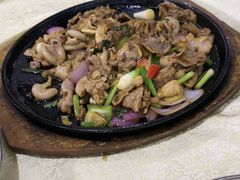 -标记美食新鲜猪杂(兴南大道店)