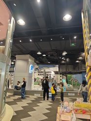 -MINI MARS 脚下的城市乐园·餐饮·派对(静安江宁店)