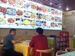 大堂-呼和草原·正宗东北菜·经典锅包肉(西湖店)