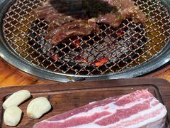 -唯成•韩国炭火烤肉 유성고기