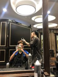 点击看大图 -八佰伴8008星级形象店