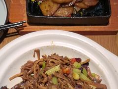 -九锅一堂酸菜鱼(万达广场店)