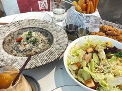 泡澡小熊拿铁-露露家咖啡店