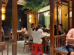 -丁里羊肉小镇(天鹅湖总店)
