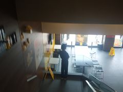 -麦当劳(得来速店)