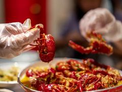 -肥肥虾庄·金牌油焖大虾(杨园滨江时代walk店)