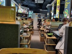 大堂-顺德公广东猪肚鸡·煲仔饭(白石洲店)