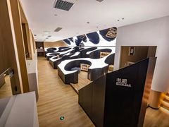 -涨巢·潮玩水疗局