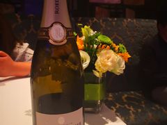 -AZUR聚(香格里拉饭店)