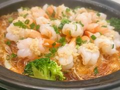 石锅生焗蝴蝶虾-荣乐园