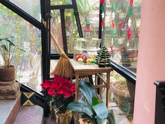 靠窗位-古董花园(思南路42弄小区店)