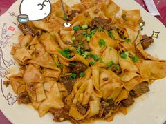 -壹阁胡羊焖饼(特色小吃街店)