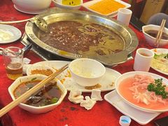 -山城年华老火锅(玉林店)