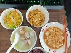 -爱的果实月嫂育婴师(世纪东方店)