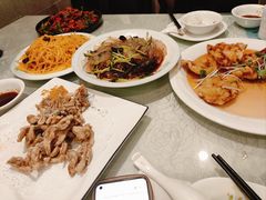 -黄家饺子东北特色菜馆(湖滨商业街店)