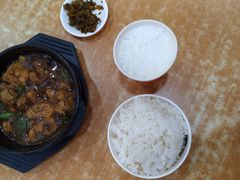 -杨铭宇黄焖鸡米饭(芙蓉巷店)