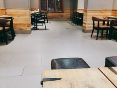 大堂-星巴克(天津五大道店)