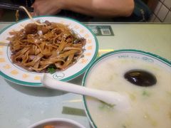 干炒牛肉河粉-西关明记肠粉(荔枝湾店)