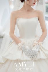 -艾米丽婚纱礼服
