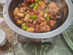 -湖南人家湘菜馆(镇江路店)