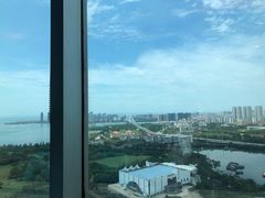 -黄金海景大酒店-旋转餐厅