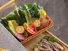 -阿婆情腊排骨火锅(金虹路店)