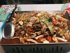 -蛙舍·炭烧牛蛙(东百中心店)