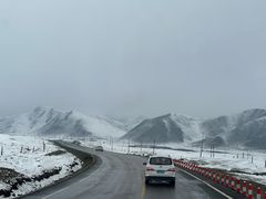 -橡皮山