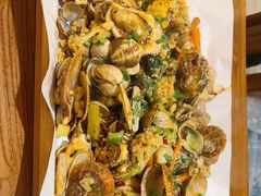 -东来菜馆•手抓海鲜家常菜•海鲜锅贴(鸽子窝店)