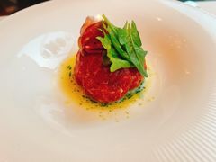 牛肉塔塔配菜-福楼法餐厅FLO