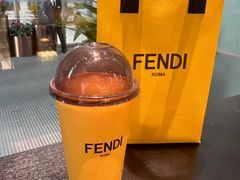 -喜茶(上海北外滩来福士店)