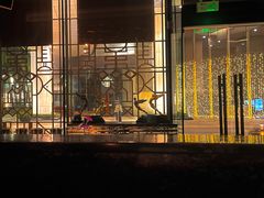 -Mogul Eatery·大亨餐酒馆