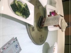 -骏莱海鲜鱼港(五角场店)