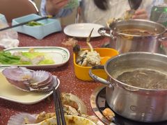 -四囍码头海鲜烧烤自助火锅(外滩南京东路悦荟广场店)